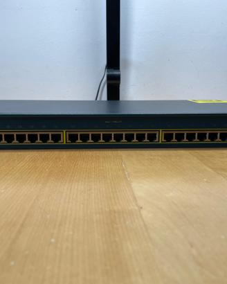 Cisco Catalyst 2950C-24 switch 24 porte