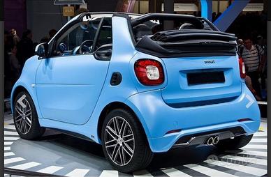 Kit spoiler posteriore e scarico Smart 453 Brabus