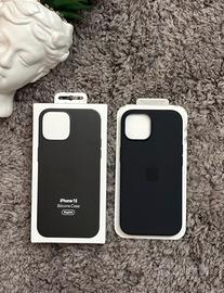 Cover IPhone 15 Apple Nera in Silicone