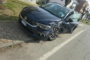  Fiat tipo 1.6 . 120 cv incidentata 