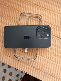 I phone 15 pro 1 Tera