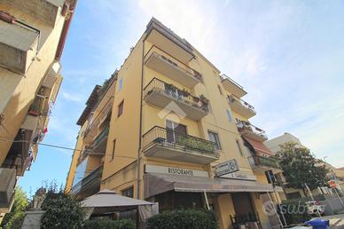 2 LOCALI A GIULIANOVA