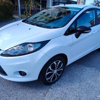 Ford Fiesta 1.25 5 porte