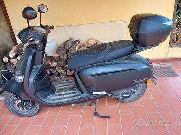 Scooter versilia 50