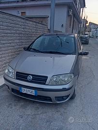 FIAT Punto 2ª serie - 2004