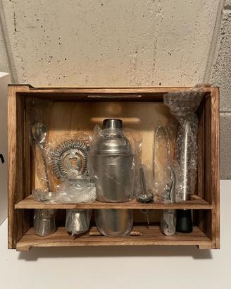 Limited edition KINLEY® set barman