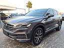 volkswagen-touareg-3-0-v6-tdi-286-cv-scr-elegance