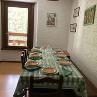 Quadri locale doppi servizi a Santa Caterina valfu