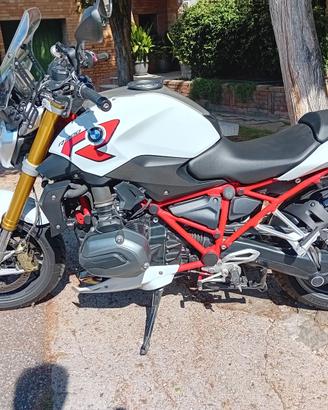 MOTO BMW R1200R LC