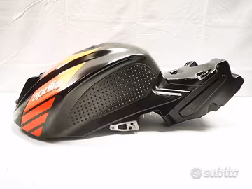 SERBATOI ORIGINALI APRILIA RSV4 BMW S1000RR DUCATI