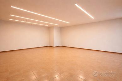 Locale Commerciale a Cordenons (NL 108)