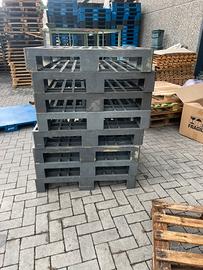 Bancali In in Plastica da 120x 100 pesanti