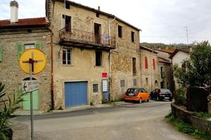 M 548-Porz.Fabbric.ideale anche B&b o 2 bilocali