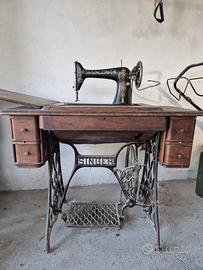 Macchina da cucire Singer