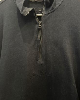 Pull over zip