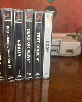 Lotto 6 Giochi PlayStation 1 PS1