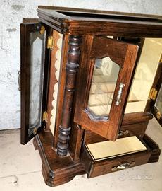 Mobiletto porta gioielli in legno e vetro da comò