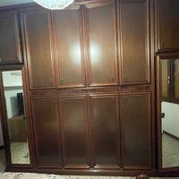 Armadio + letto + specchio in noce