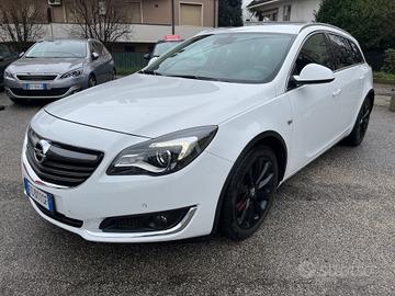 Opel Insignia 2.0 CDTI 170CV Start&Stop Sports Tou