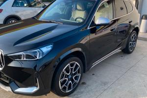 BMW X1 - X LINE 18D - S drive