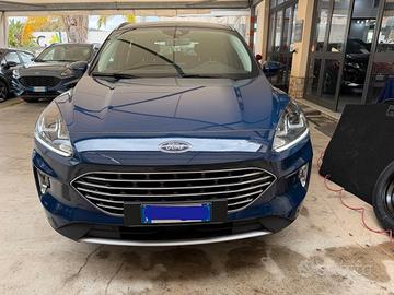 Ford Kuga 2021 1.5 120 Titanium X - 54.000KM 24 me