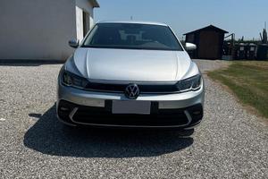 Volkswagen Polo VI 20221.0 tsi Life 95cv dsg