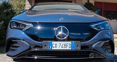 Mercedes EQE 300 Premium Plus Extra Hyperscreen