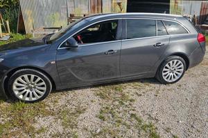 Opel insignia 2011