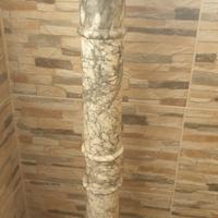 Colonna in marmo 