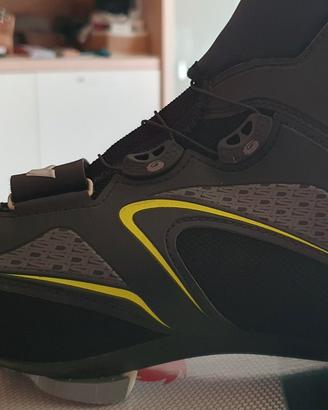 Scarpe bici da strada.