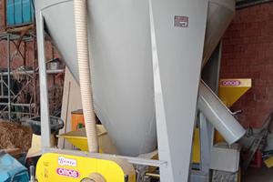 mulino con miscelatore 15 q omas