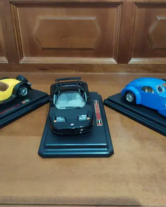 set 3 modellini auto da collezione Bburago