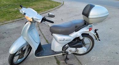 Aprilia Scarabeo 125 Scarabeo 100 4t Opinioni Aprilia Scarabeo 100