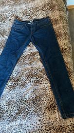 Pantaloni skinni fit