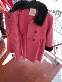 Cappotto per bimba, di colore rosa 