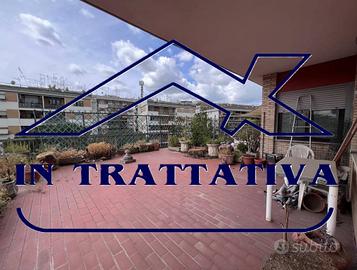 Appartamento di 361 m² con più di 5 locali a Roma