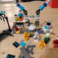 lotto Lego Hidden side 