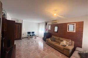 AMPIO QUADRILOCALE A DUEVILLE- con posto auto