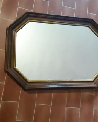 specchio esagonale in legno