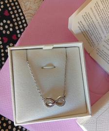 Collana  Swarovski infinito