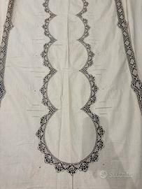 Tovaglia fatta a mano