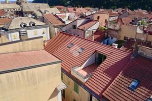 4 LOCALI A FINALE LIGURE