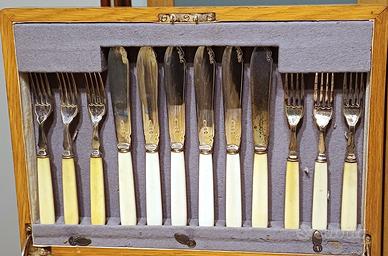 Servizio di posate da pesce placcate argento CJA