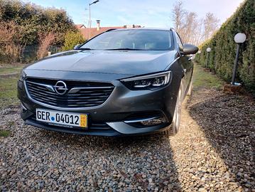 Opel Insignia 1.6 diesel cv136 sport tour 