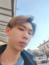 Studente cinese X camera / casa