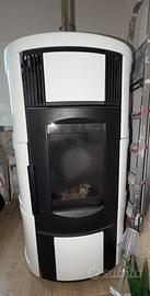 Termostufa a pellet Extraflame Iside Idro 20,5 kW