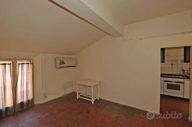 Appartamento di 105 m² con 4 locali a Bologna