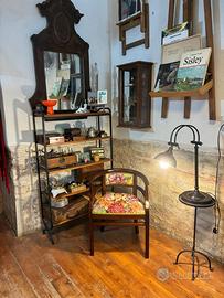 sedia a pozzetto in noce