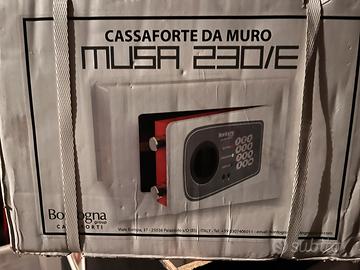 Cassaforte da muro