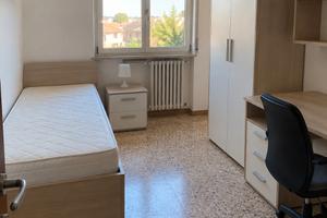 Stanza singola LIBERA SUBITO - ALESSANDRINO